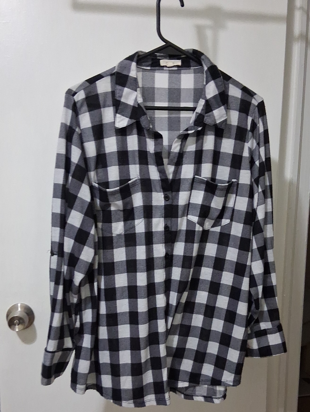 Me & U Black and White Button-down Size 2X